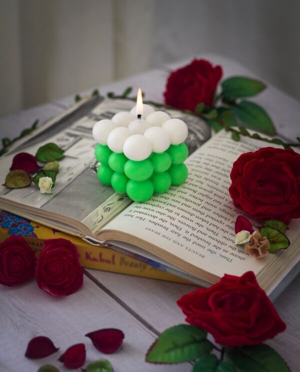 Dartez Aromatic Bubble Candle Lemon and Lemon grass