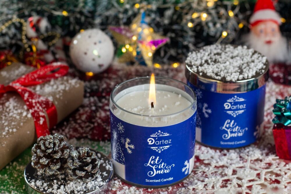 Dartez Let it Snow candle