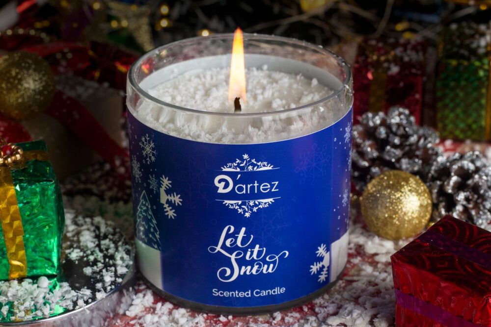 Dartez Let it Snow candle
